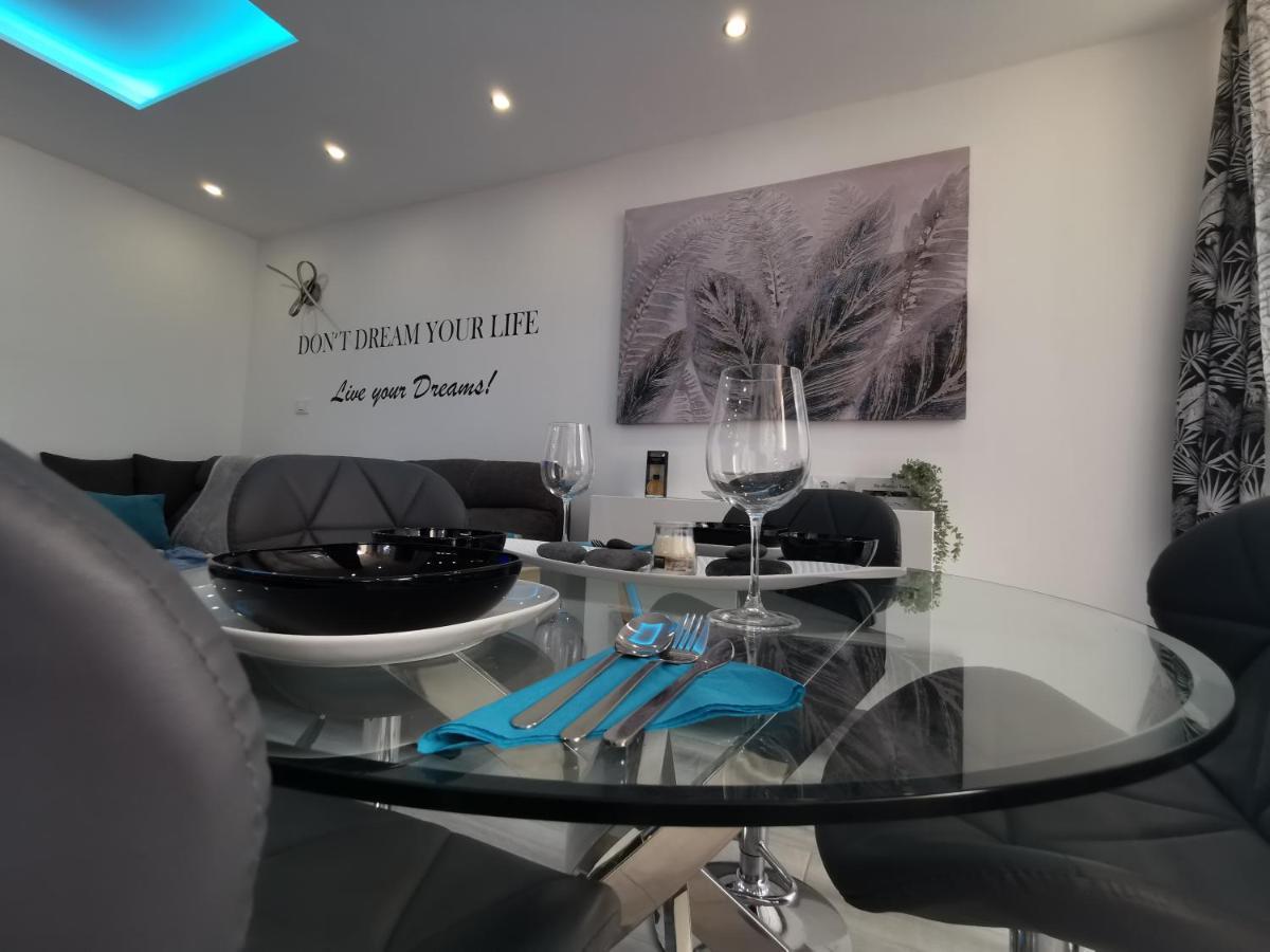 Luxury Apartment Of Costa Коста-дель-Сіленсіо Екстер'єр фото